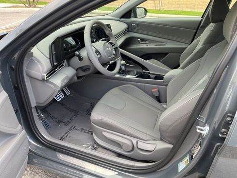 New 2026 Hyundai Elantra SEL Sport Premium image 16