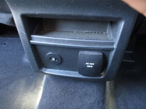 Used 2024 Ford Edge ST-Line image 15