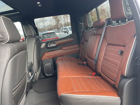 New 2026 GMC Sierra 1500 Denali Ultimate image 15