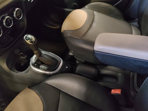 Used 2015 FIAT 500L Lounge FWD image 26