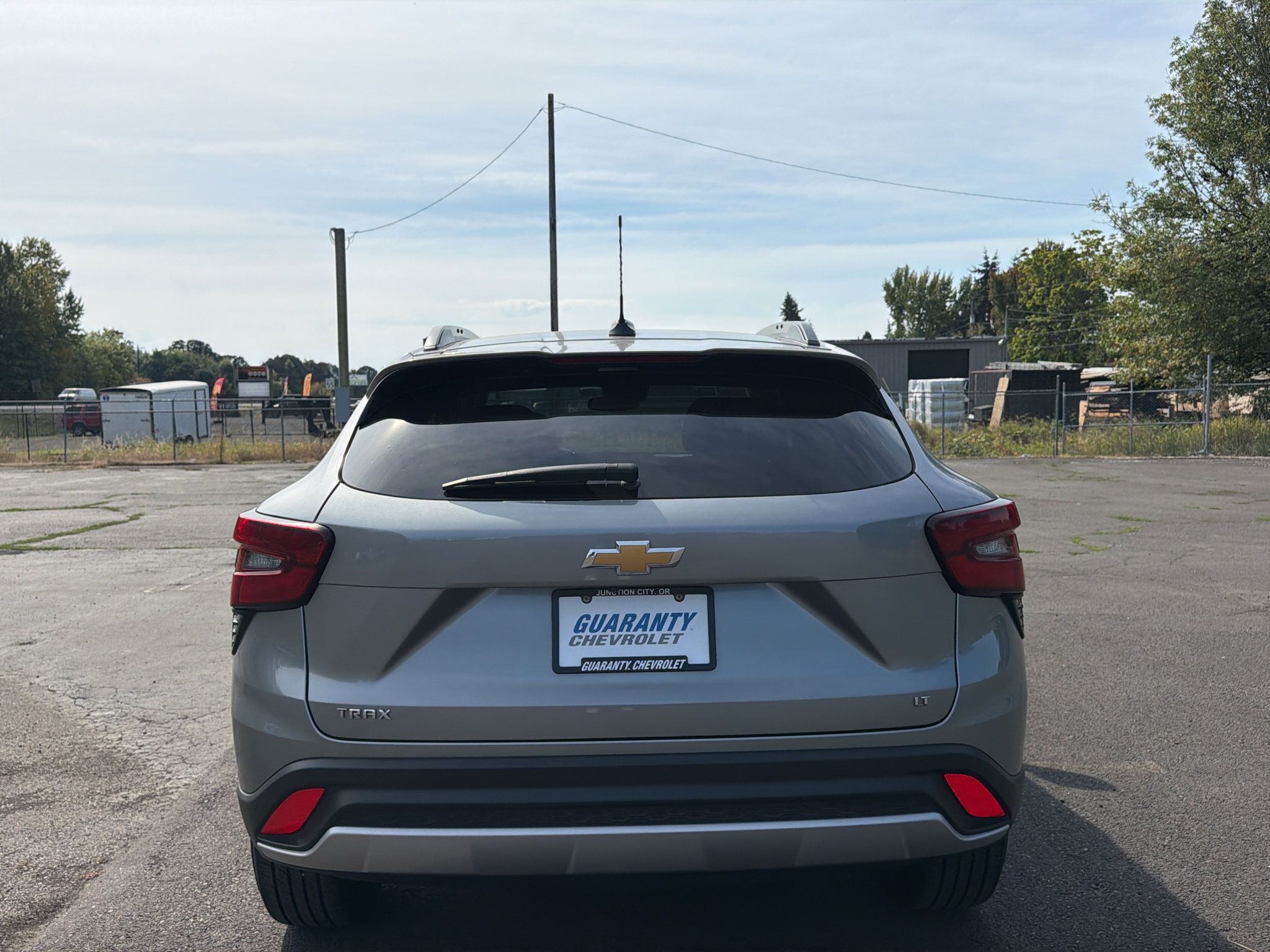 Used 2024 Chevrolet Trax LT FWD image 9