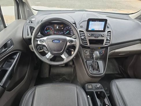 Used 2019 Ford Transit Connect XL image 9