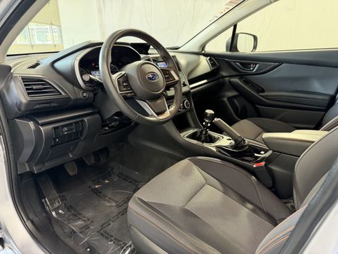 Used 2022 Subaru Crosstrek 2.0i Premium AWD/4WD image 9