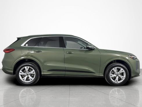 Used 2025 Audi Q5 Premium w/ Convenience Package AWD/4WD image 6
