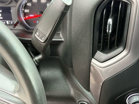 Used 2022 Chevrolet Silverado 1500 Custom image 19