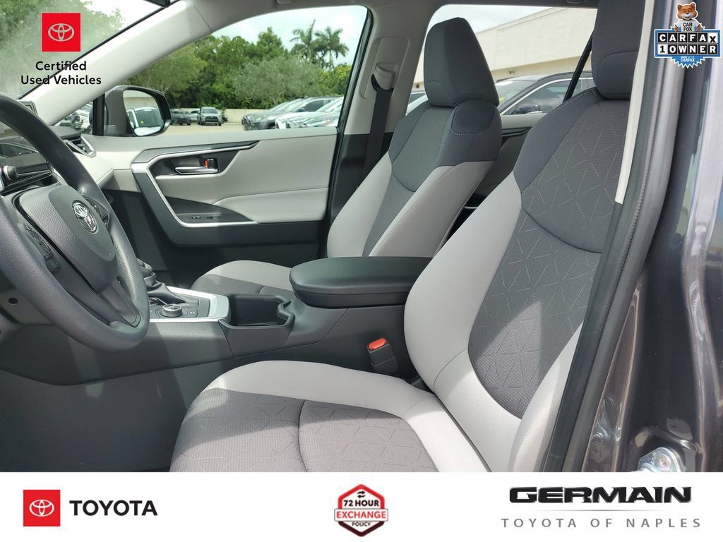 Certified 2025 Toyota RAV4 XLE AWD/4WD image 21