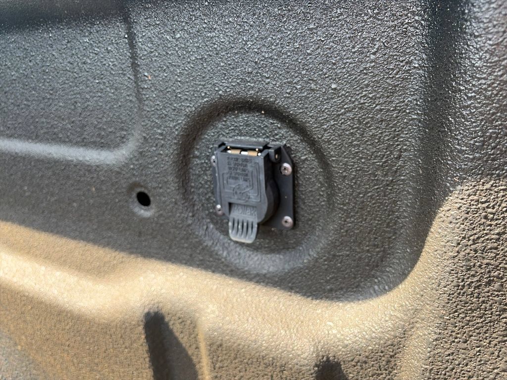 Certified 2024 Nissan Titan SV w/ SV Convenience Package AWD/4WD image 45