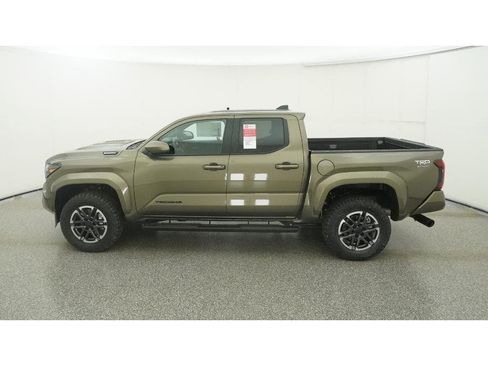 New 2026 Toyota Tacoma TRD Sport AWD/4WD image 39