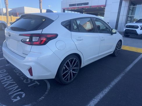 Used 2024 Subaru Impreza 2.0i Sport image 5
