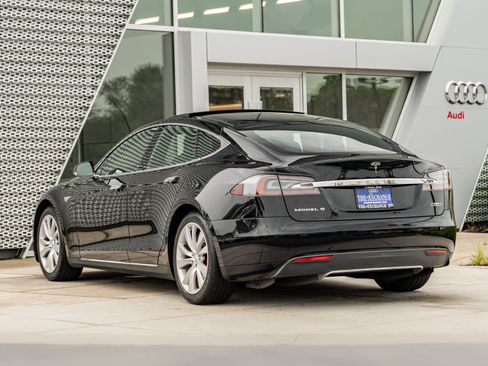 Used 2015 Tesla Model S P90D AWD/4WD image 5