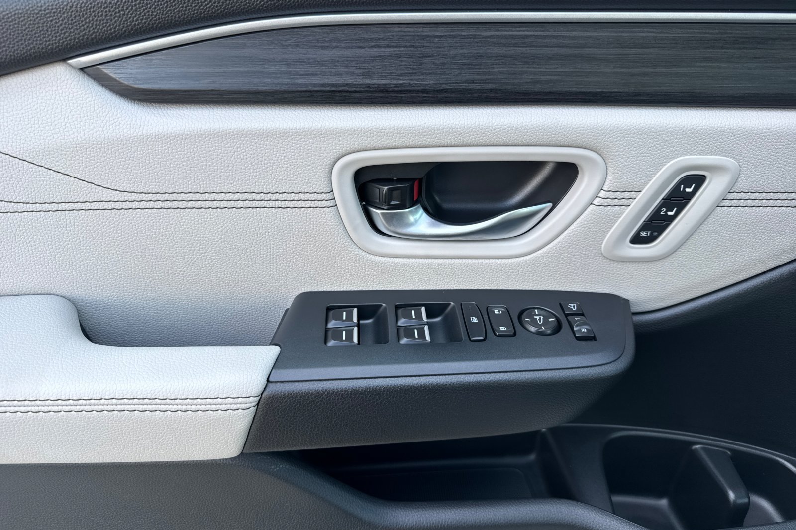 New 2026 Honda Pilot Touring image 10