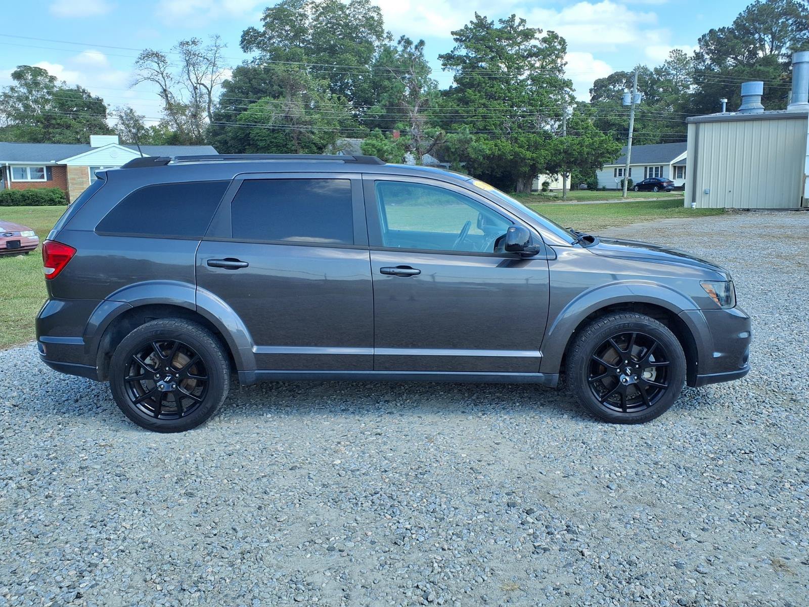 Used 2019 Dodge Journey SE w/ Connectivity Group FWD image 8