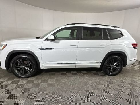 Used 2021 Volkswagen Atlas SE w/ Panoramic Sunroof Package AWD/4WD image 5