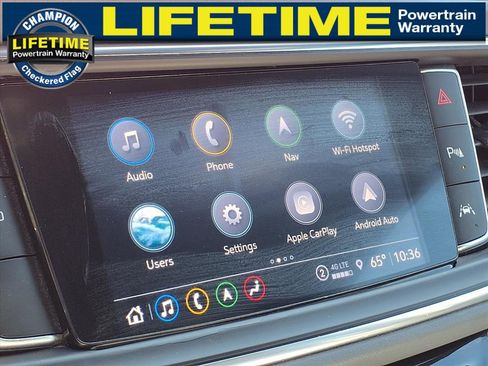 Used 2022 Buick Enclave Premium image 24