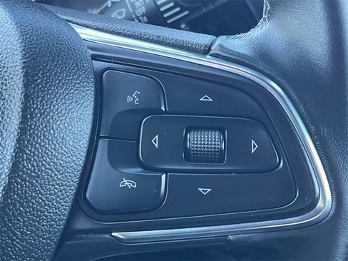 Certified 2022 Buick Encore GX Preferred w/ Cold Weather Comfort Package image 22