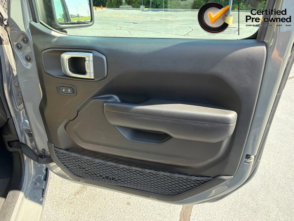 Certified 2022 Jeep Wrangler Unlimited Sport AWD/4WD image 27