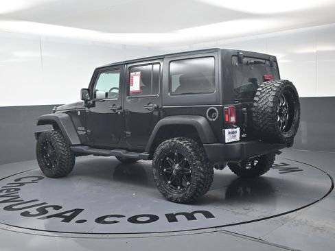 Used 2016 Jeep Wrangler Unlimited Sport image 7