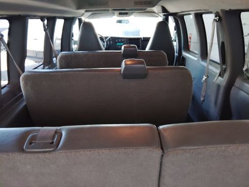 Used 2023 Chevrolet Express 3500 LS RWD image 20