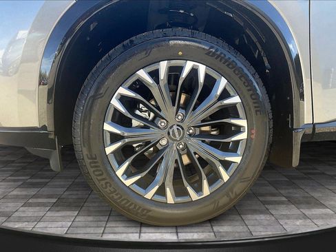 New 2026 Nissan Rogue Platinum w/ Platinum Premium Package image 11