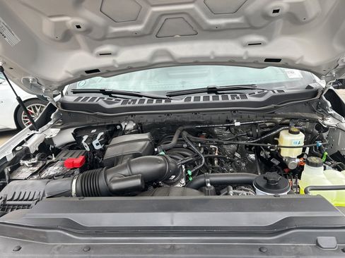 Used 2025 Ford F350 XLT image 24