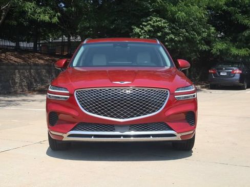 Used 2023 Genesis GV70 2.5T w/ Select Package AWD/4WD image 3