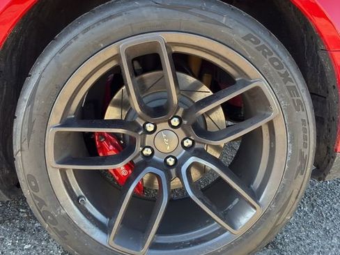 Used 2019 Dodge Challenger SRT Hellcat Redeye image 12
