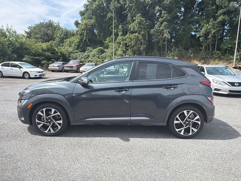 Certified 2022 Hyundai Kona Limited FWD image 10