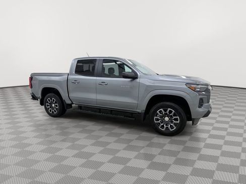 Certified 2024 Chevrolet Colorado LT w/ LT Convenience Package III image 13