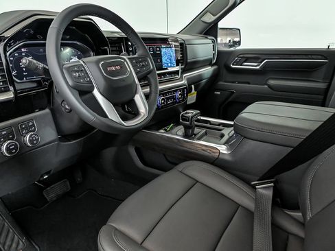 New 2026 GMC Sierra 1500 SLT w/ SLT Convenience Package AWD/4WD image 9