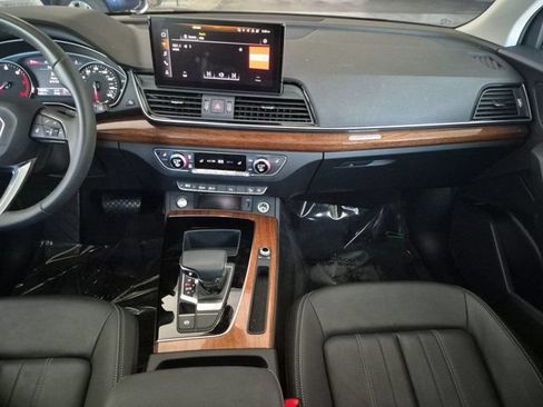 Certified 2023 Audi Q5 2.0T Premium w/ Convenience Package AWD/4WD image 19