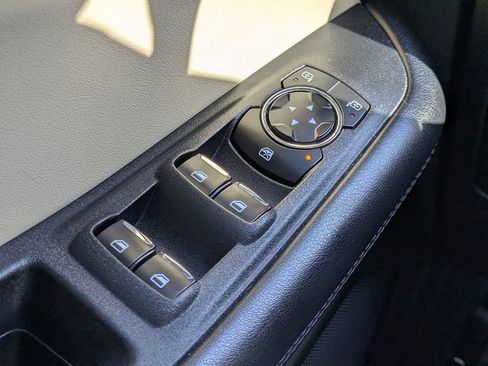 Used 2024 Ford Edge SEL w/ Convenience Package image 24