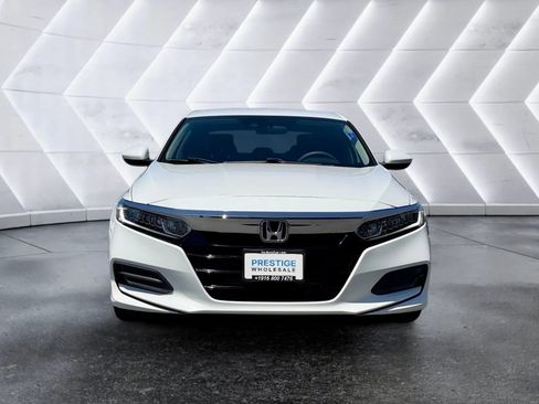 Used 2019 Honda Accord LX image 2