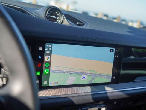 Used 2024 Porsche Cayenne S image 73