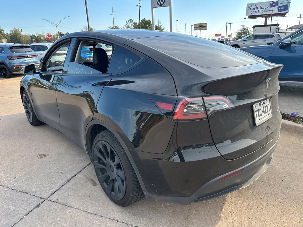 Used 2023 Tesla Model Y Long Range AWD/4WD image 10