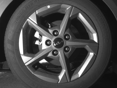 Used 2025 Kia K4 FWD image 18
