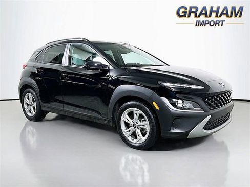 Used 2023 Hyundai Kona SEL AWD/4WD image 1