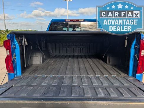 Used 2023 Chevrolet Silverado 1500 ZR2 w/ Technology Package AWD/4WD image 27