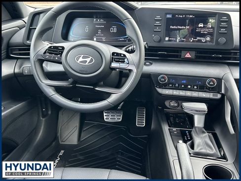 New 2026 Hyundai Elantra SEL Sport FWD image 22