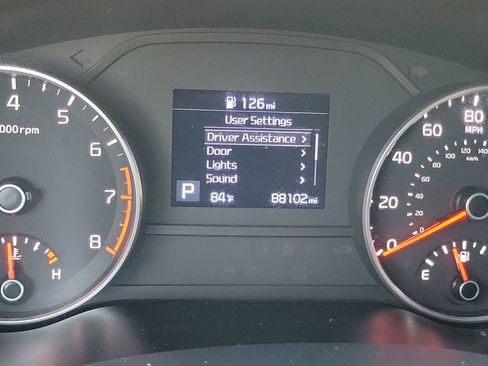 Used 2021 Kia Sportage LX image 8