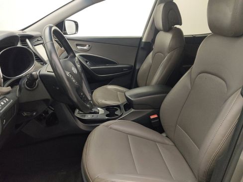 Used 2018 Hyundai Santa Fe Sport FWD image 17