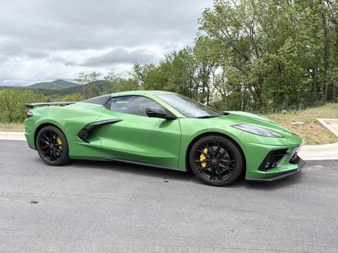 Used 2026 Chevrolet Corvette Stingray Premium Conv w/ Z51 Performance Package RWD image 7