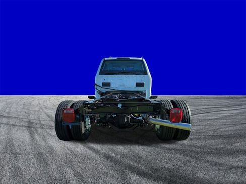 New 2026 Ford F450 XL image 5