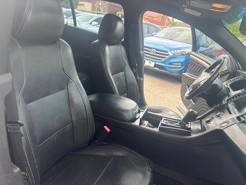 Used 2015 Ford Taurus Limited FWD image 22