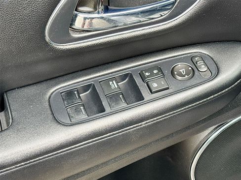 Used 2016 Honda HR-V EX-L image 18