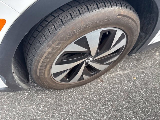 Certified 2024 Volkswagen ID.4 2WD image 7