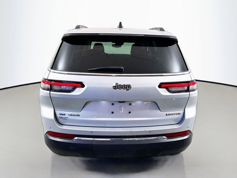 Used 2021 Jeep Grand Cherokee L Limited image 6