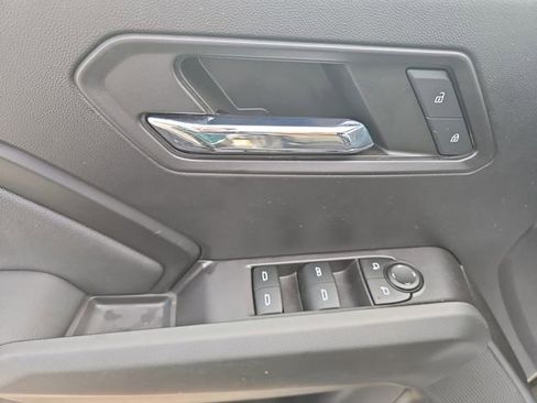 Used 2023 Chevrolet Colorado LT w/ LT Convenience Package II AWD/4WD image 18