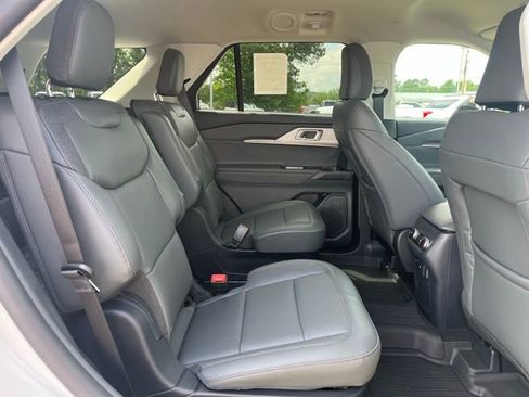 New 2026 Ford Explorer Active image 10