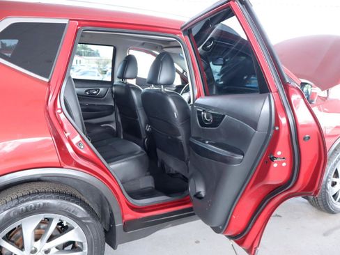 Used 2015 Nissan Rogue SL w/ SL Premium Package FWD image 36