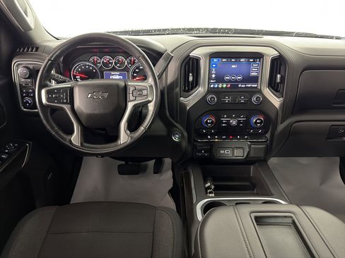 Used 2020 Chevrolet Silverado 1500 LT Trail Boss image 30